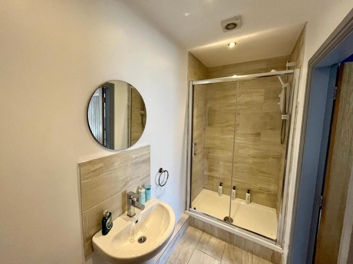 Market Street Penthouse By Kp นอตติงแฮม ภายนอก รูปภาพ